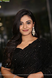 Nayan Sarika at Rakasa Prerelease Event, HD Gallery 