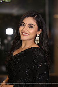 Nayan Sarika at Rakasa Prerelease Event, HD Gallery 