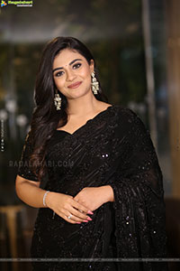 Nayan Sarika at Rakasa Prerelease Event, HD Gallery 