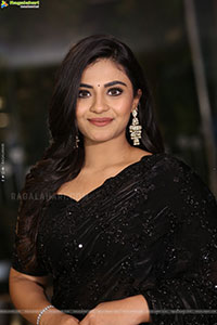 Nayan Sarika at Rakasa Prerelease Event, HD Gallery 