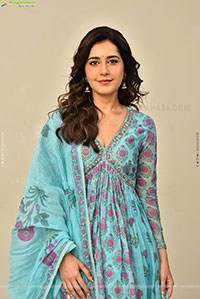 Raashi Khanna at Ustaad Bhagat Singh Interview, HD Gallery 