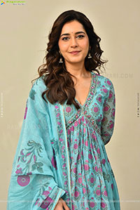 Raashi Khanna at Ustaad Bhagat Singh Interview, HD Gallery 