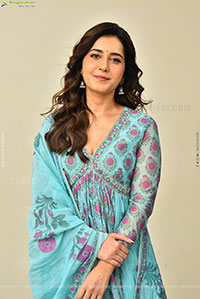 Raashi Khanna at Ustaad Bhagat Singh Interview, HD Gallery 