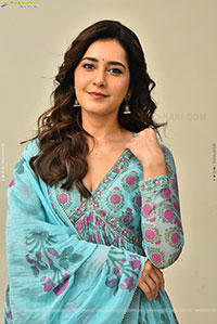 Raashi Khanna at Ustaad Bhagat Singh Interview, HD Gallery 