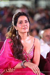Raashi Khanna at Ustaad Bhagat Singh Prerelease Event