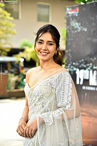 Raashi Khanna at Ustaad Bhagat Singh Pressmeet, HD Gallery 