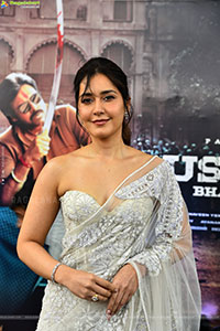 Raashi Khanna at Ustaad Bhagat Singh Pressmeet, HD Gallery 