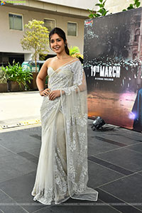 Raashi Khanna at Ustaad Bhagat Singh Pressmeet, HD Gallery 