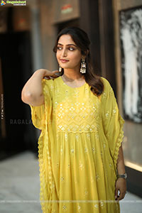 Reba Monica John at Mrithyunjay Movie Pressmeet, HD Gallery 