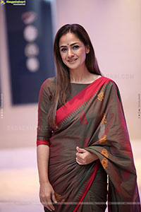 Simran at Saraswathi Movie Pre Release Event, HD Gallery