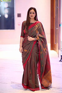 Simran at Saraswathi Movie Pre Release Event, HD Gallery