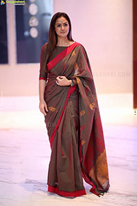 Simran at Saraswathi Movie Pre Release Event, HD Gallery