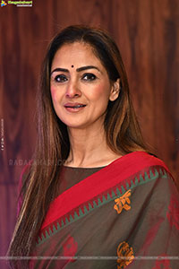 Simran at Saraswathi Movie Pre Release Event, HD Gallery