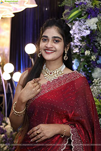 Sindhu Dunna Glam stills in Red Saree, HD Gallery