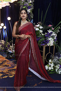 Sindhu Dunna Glam stills in Red Saree, HD Gallery
