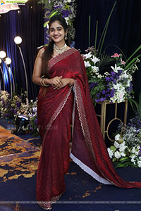 Sindhu Dunna Glam stills in Red Saree, HD Gallery