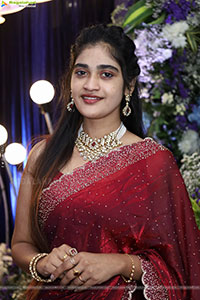 Sindhu Dunna Glam stills in Red Saree, HD Gallery
