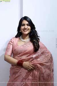 Sravanthi Chokarapu at Hi Life Date Announcement Event