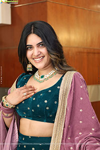 Sravanthi Chokarapu at Hi Life Exhibition Launch Event