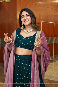 Sravanthi Chokarapu at Hi Life Exhibition Launch Event