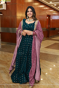 Sravanthi Chokarapu at Hi Life Exhibition Launch Event