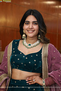 Sravanthi Chokarapu at Hi Life Exhibition Launch Event