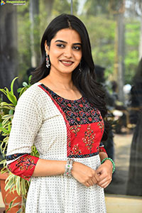 Sri Gouri Priya at Happy Raj Movie Pressmeet, HD Gallery 