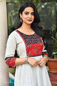 Sri Gouri Priya at Happy Raj Movie Pressmeet, HD Gallery 