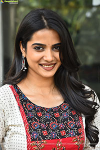 Sri Gouri Priya at Happy Raj Movie Pressmeet, HD Gallery 