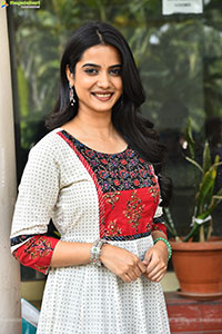 Sri Gouri Priya at Happy Raj Movie Pressmeet, HD Gallery 