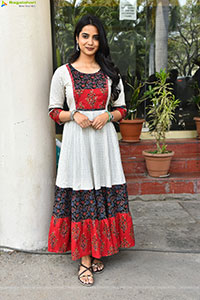 Sri Gouri Priya at Happy Raj Movie Pressmeet, HD Gallery 