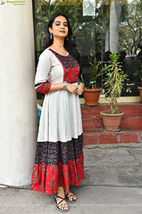 Sri Gouri Priya at Happy Raj Movie Pressmeet, HD Gallery 