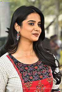 Sri Gouri Priya at Happy Raj Movie Pressmeet, HD Gallery 