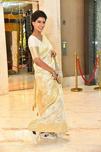 Varalaxmi Sarathkumar at Saraswathi Movie Pre Release Event