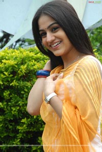 Aksha at Yuvatha Muhurat