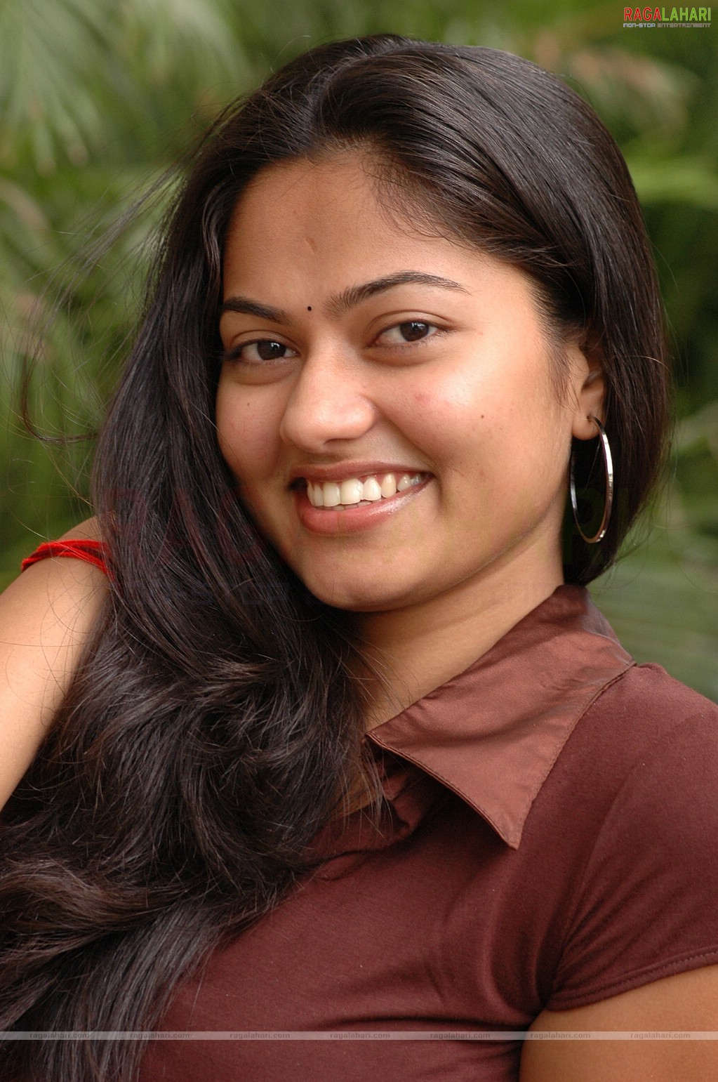 Suhasini