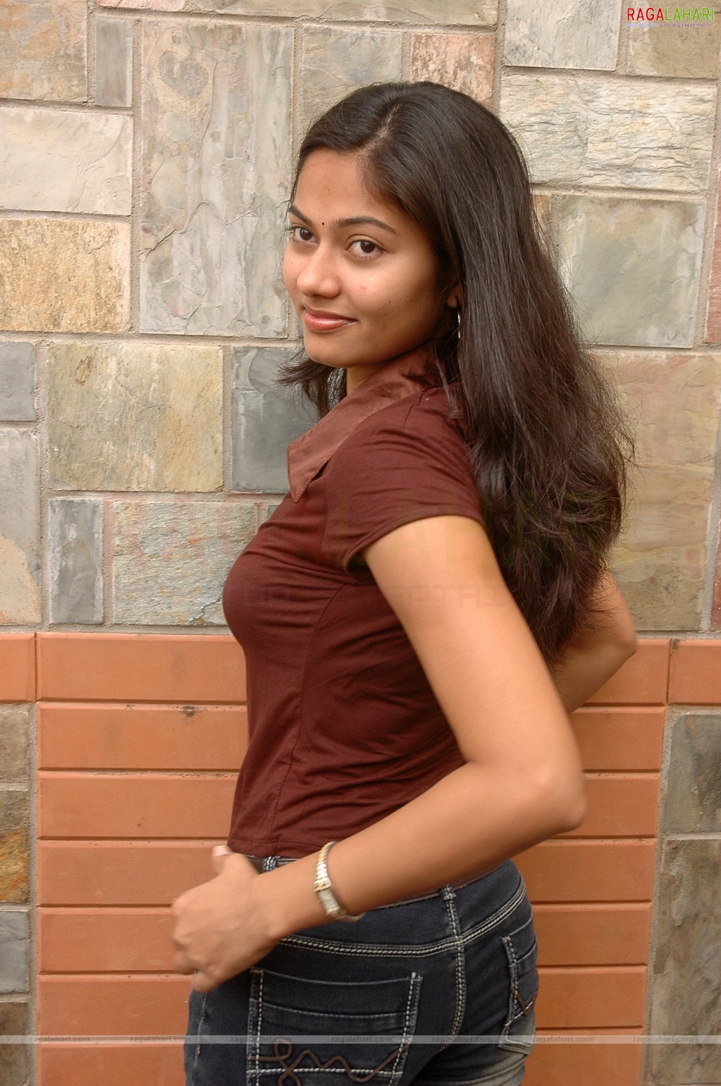 Suhasini