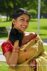 Meera Jasmine Photo Gallery from Aa Aaa Ee Eee
