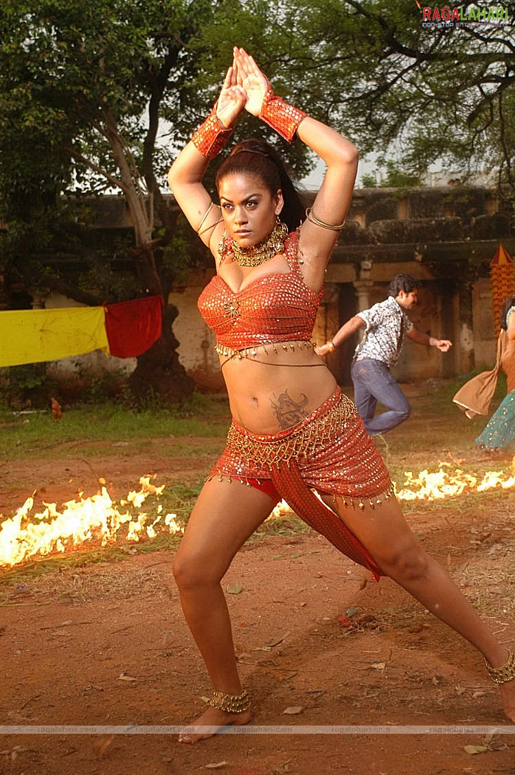 Mumaith Khan