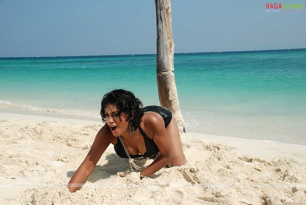 Mumaith Khan