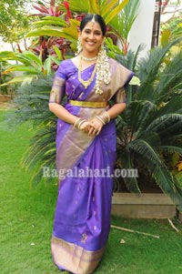 Anchor Bhargavi Photo Gallery