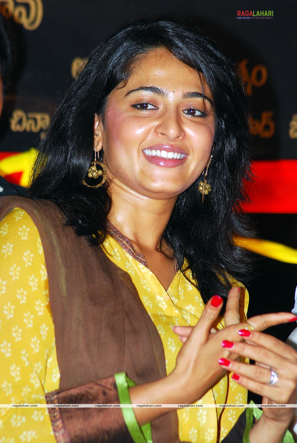 Anushka Shetty at Panchakshari Movie Press Meet, HD Gallery, Images
