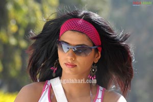 Daisy Boppana Photo Gallery from Kantri Mogudu