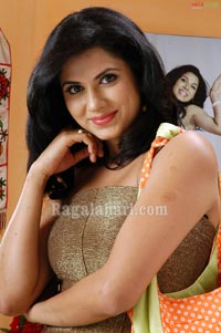 Daisy Boppana Photo Gallery from Kantri Mogudu