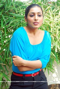 Padma Priya Photo Gallery