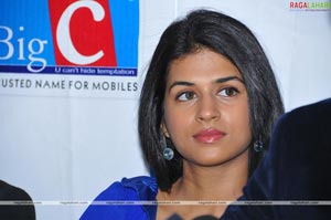 Sradha Das expressions at Big C Press Meet