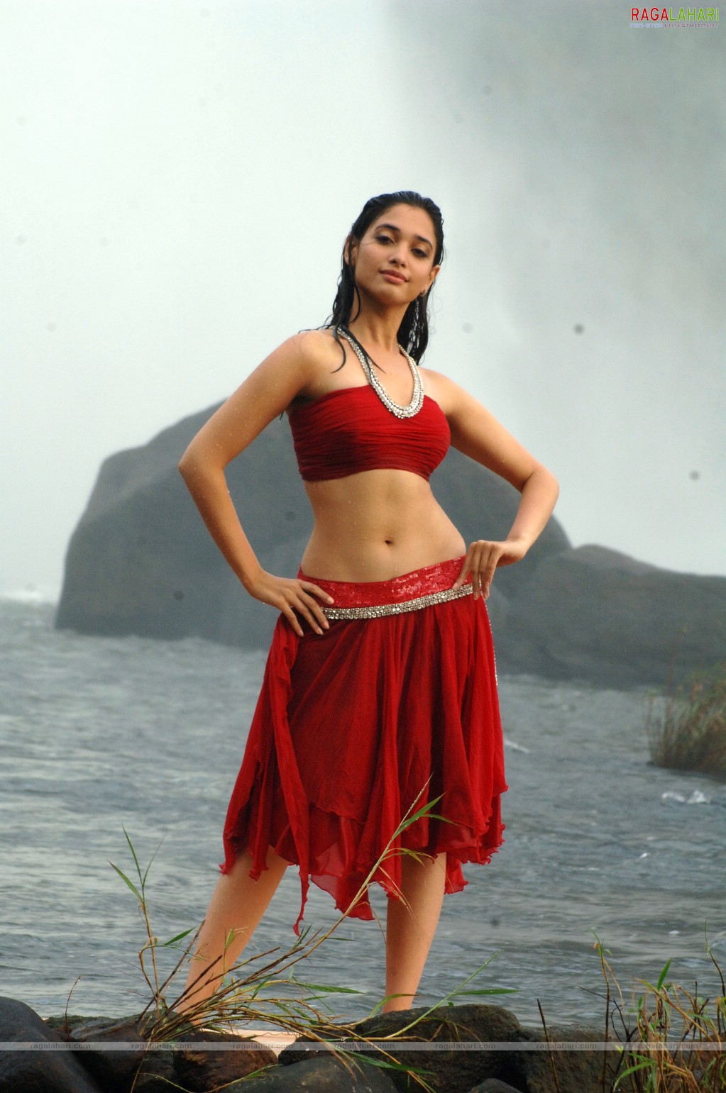 Tamanna Gallery from Aawara