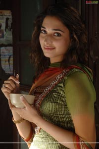 Tamanna Photo Gallery from Aawara