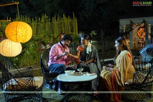 Rajasekhar, Aarti Agarwal, Meera Jasmine